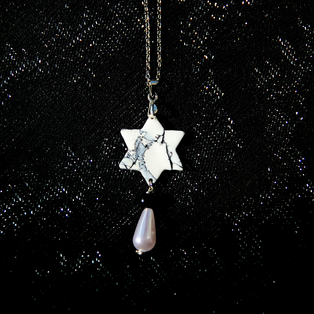 White Marble Magen David with Monochrome Pearl